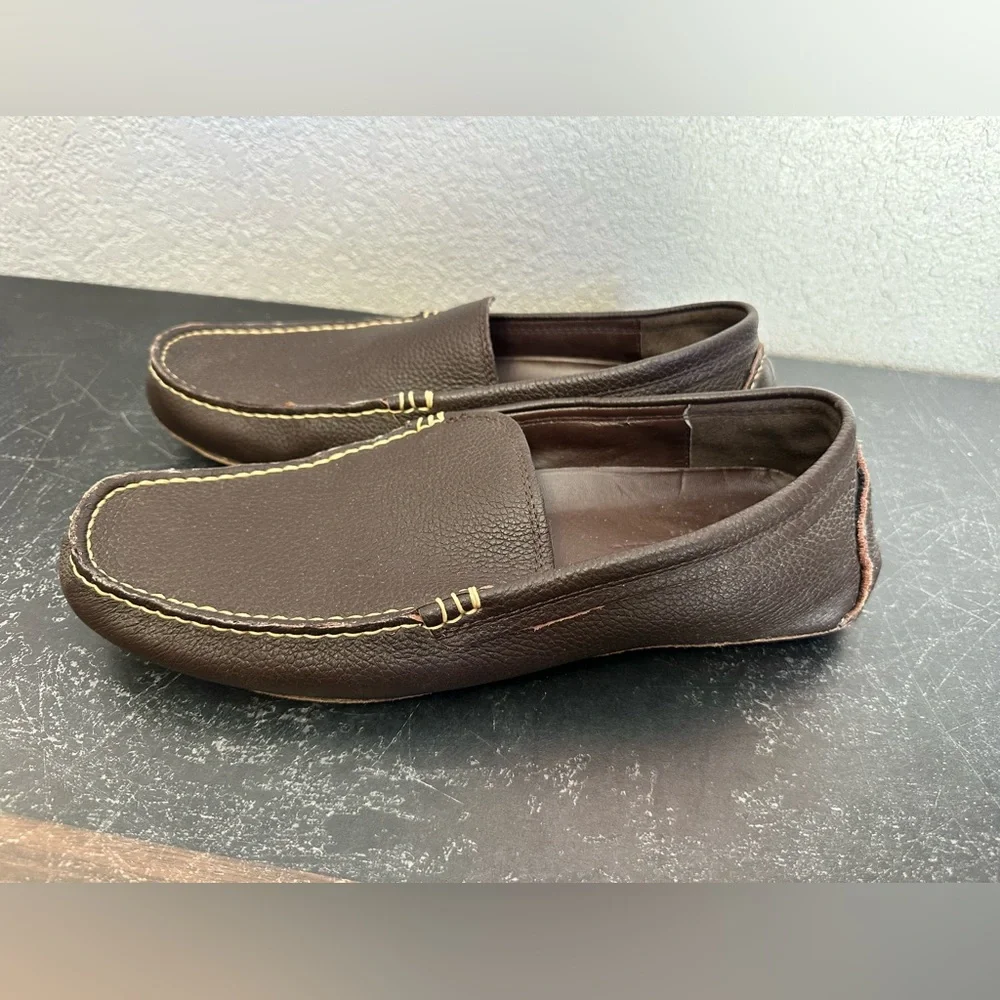 Banana Republic Brown Leather Slip on Loafers Dress Shoes ~ Mens Size 10